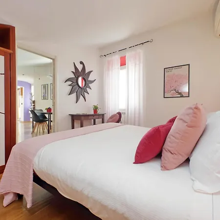 Sui Tetti Di San Pietro * רומא