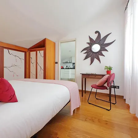 Sui Tetti Di San Pietro דירה